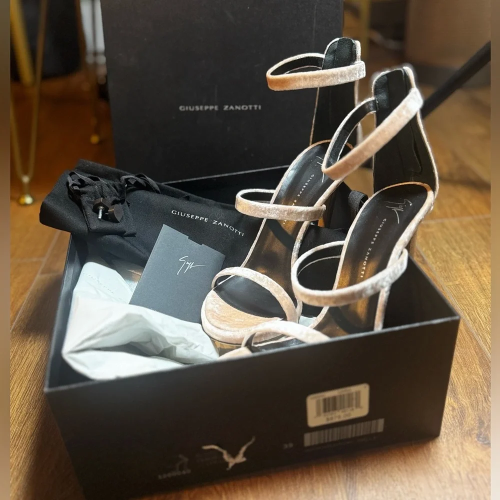 Giuseppe Zanotti CIPRIA Velvet Strappy Heels - Light Pink - Picture 2 of 9